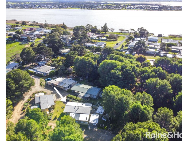 R12/4 Madsen Street, Hindmarsh Island SA 5214