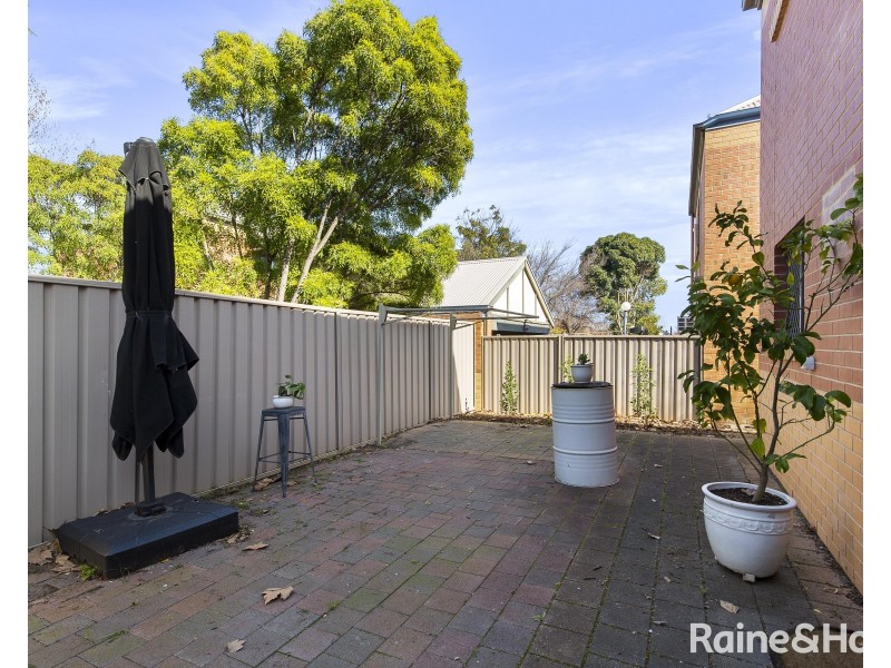 4/27 Henley Beach Road, Mile End SA 5031