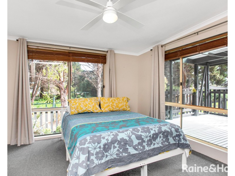 Cabin 30/4 Madsen St, Hindmarsh Island SA 5214