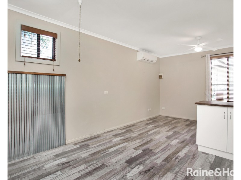 Cabin 30/4 Madsen St, Hindmarsh Island SA 5214