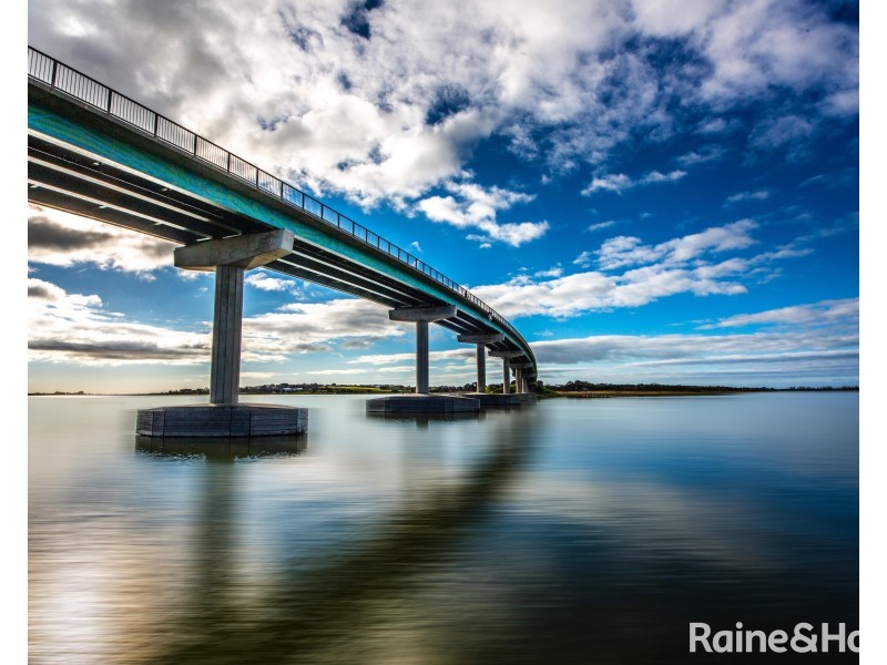Cabin 30/4 Madsen St, Hindmarsh Island SA 5214
