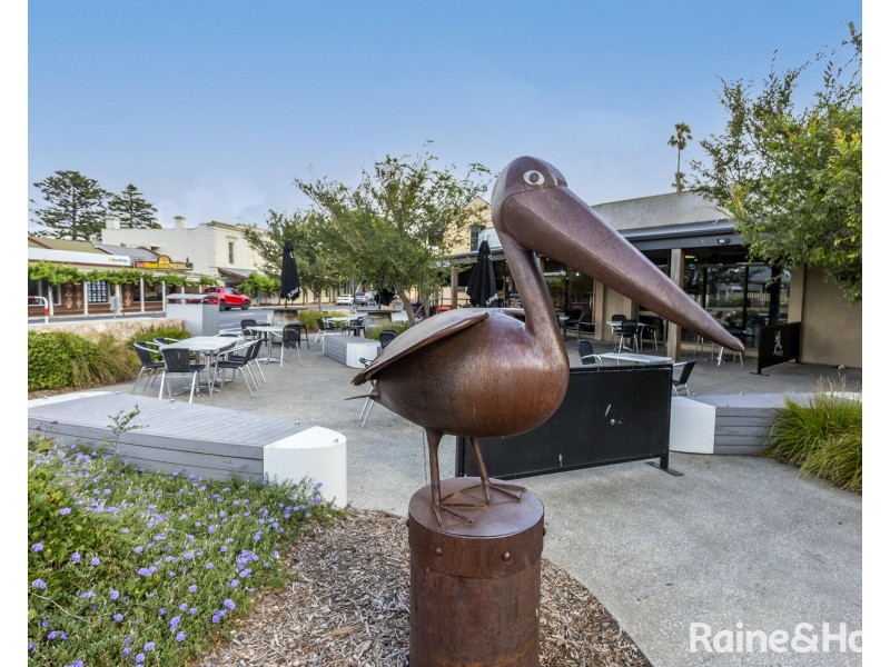 Cabin 30/4 Madsen St, Hindmarsh Island SA 5214