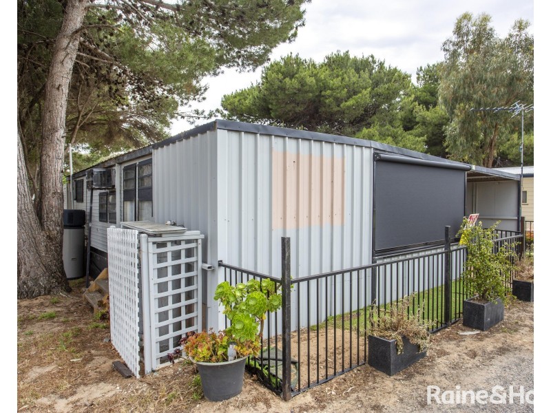 E1/4 Madsen Street, Hindmarsh Island SA 5214