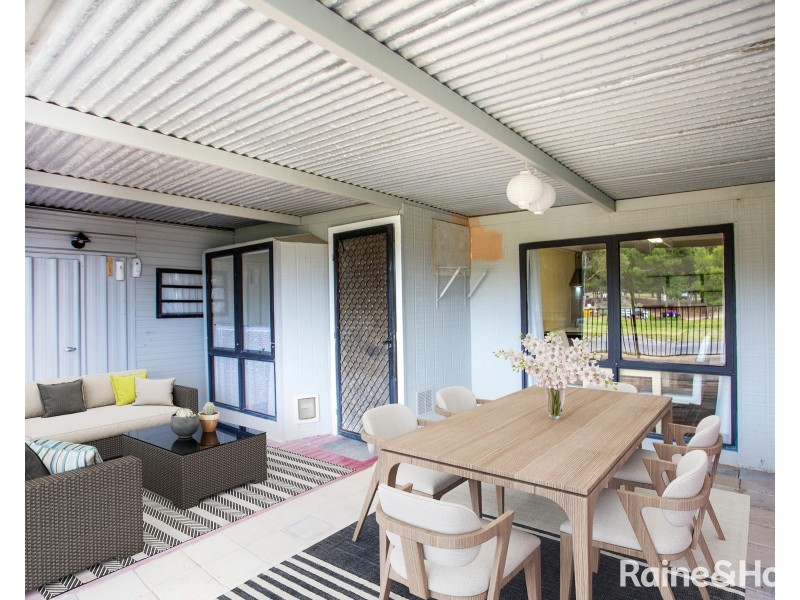 E1/4 Madsen Street, Hindmarsh Island SA 5214