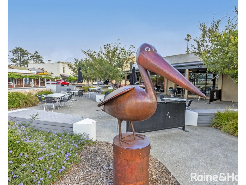 E1/4 Madsen Street, Hindmarsh Island SA 5214