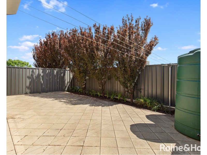 2/19 Saltash Avenue, Christies Beach SA 5165