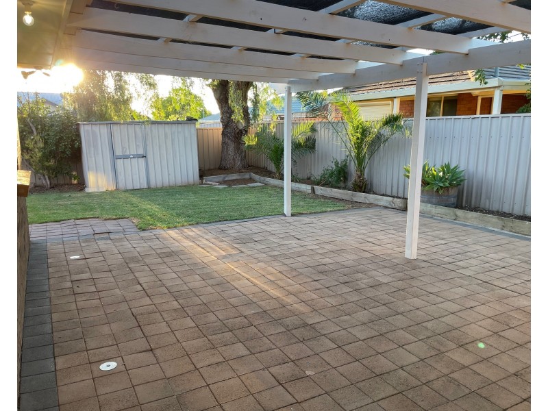 4 Pitcairn Circuit, Seaford Rise SA 5169
