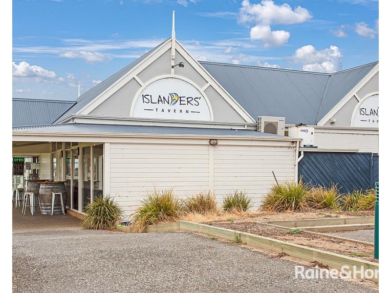L3/4 Madsen Street, Hindmarsh Island SA 5214