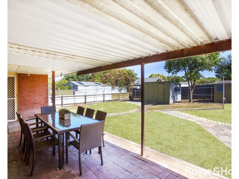 3 Phillip Avenue, Morphett Vale SA 5162