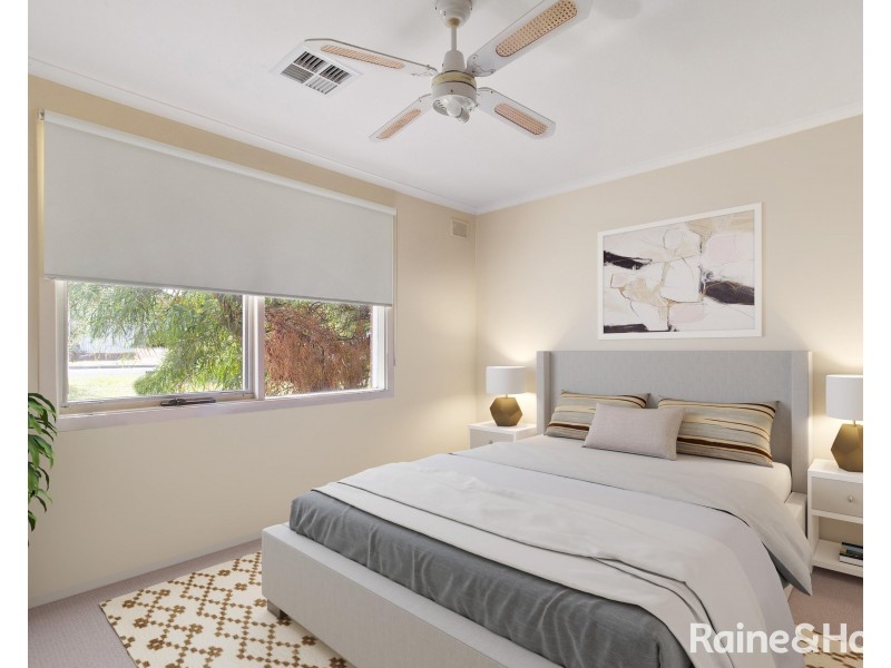 16 Andrew Street, Christie Downs SA 5164