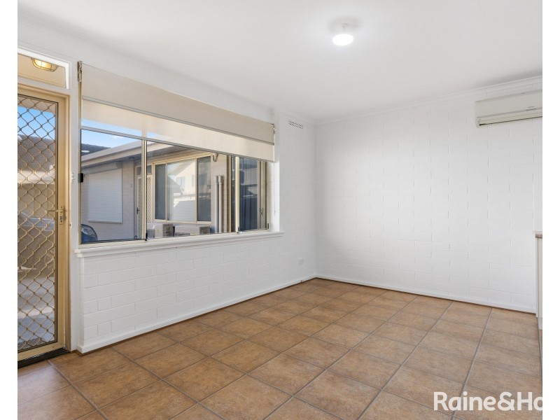 1/54 Seaview Road, West Beach SA 5024