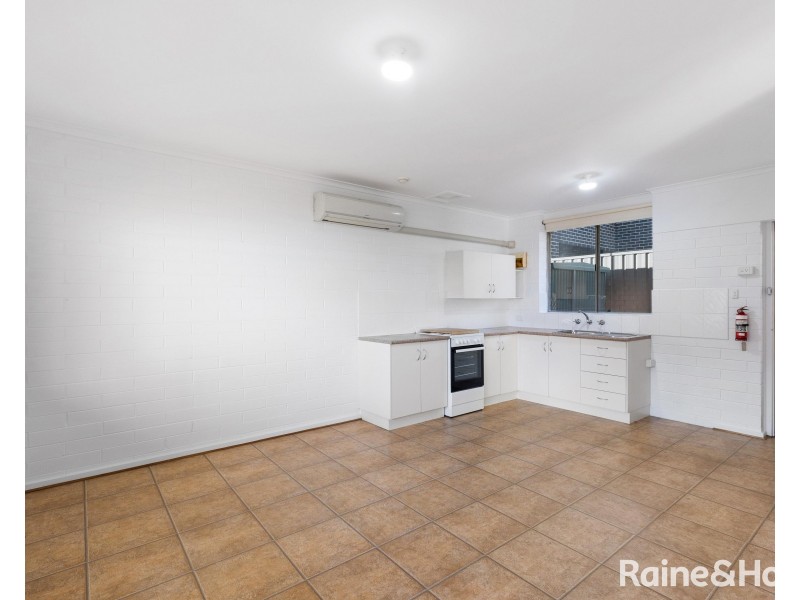 1/54 Seaview Road, West Beach SA 5024