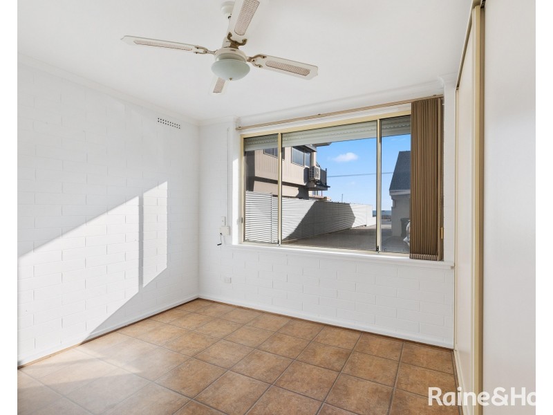 1/54 Seaview Road, West Beach SA 5024