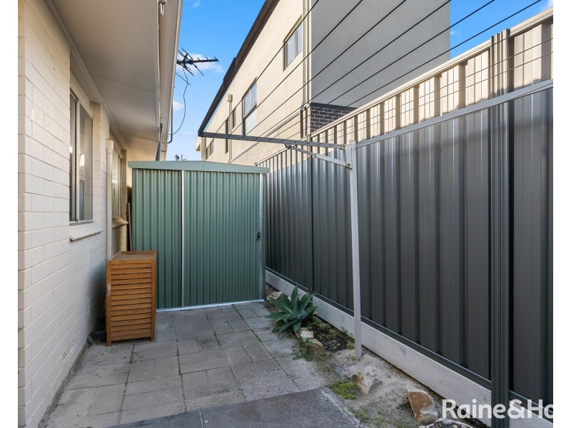 1/54 Seaview Road, West Beach SA 5024