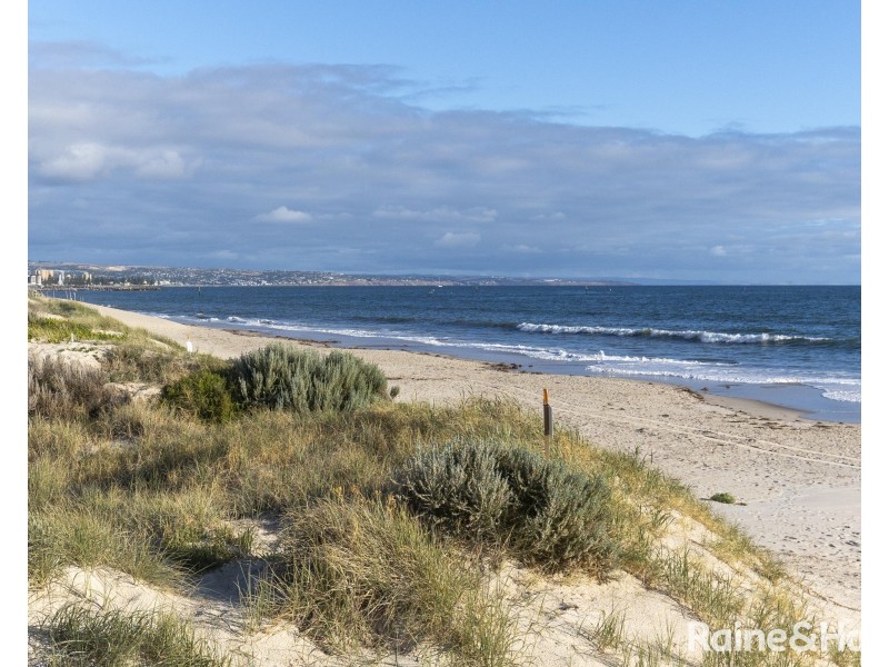 1/54 Seaview Road, West Beach SA 5024