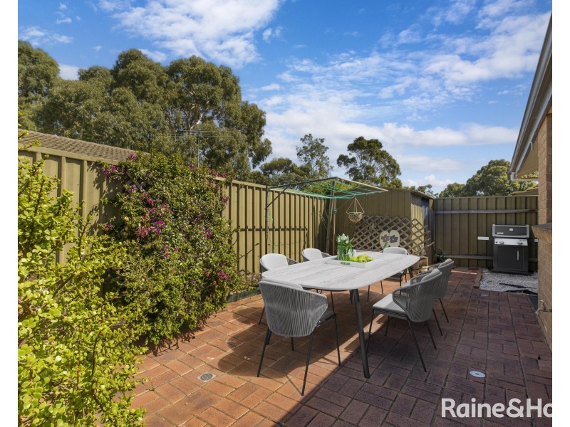 12/2A Karu Crescent, Mitchell Park SA 5043