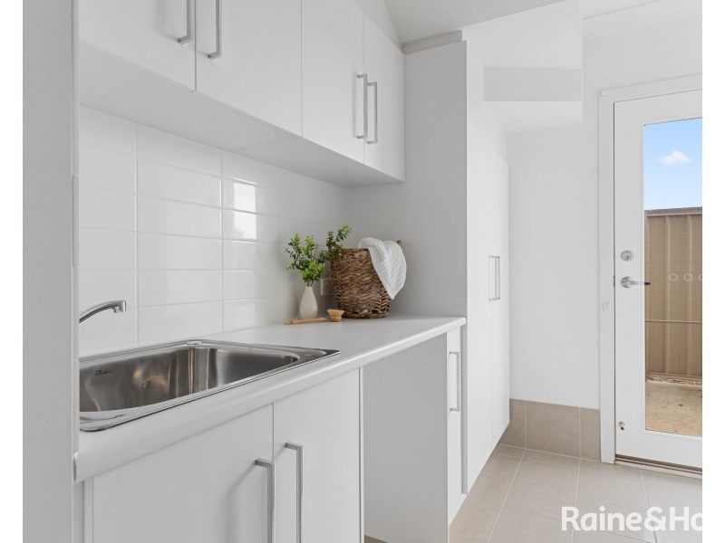 1/6 Braydon Mews, Noarlunga Downs SA 5168
