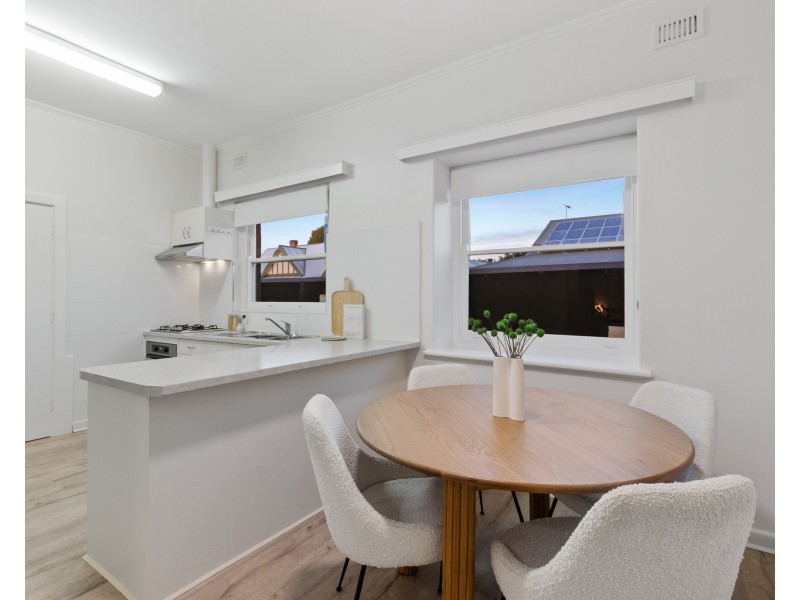 476 Cross Road, Glandore SA 5037