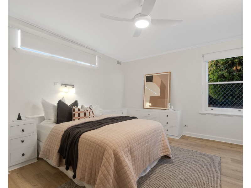 476 Cross Road, Glandore SA 5037