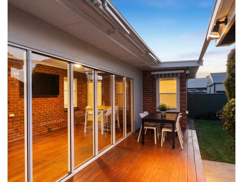 476 Cross Road, Glandore SA 5037