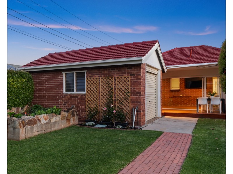 476 Cross Road, Glandore SA 5037