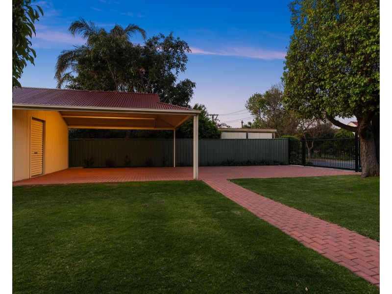 476 Cross Road, Glandore SA 5037