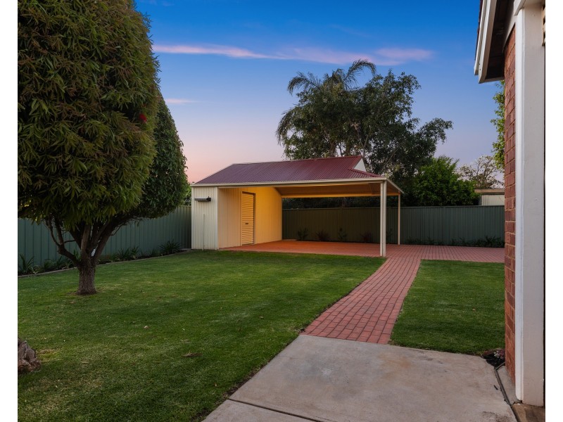 476 Cross Road, Glandore SA 5037