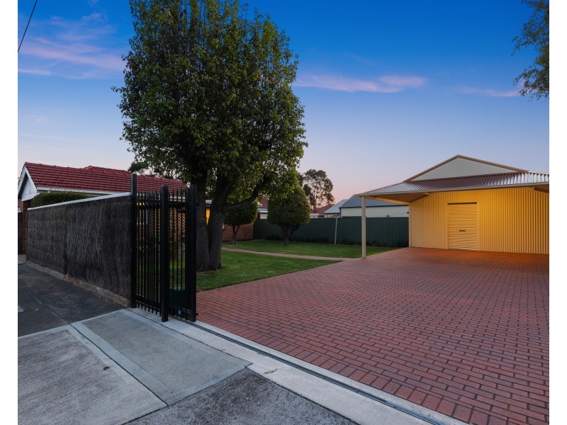 476 Cross Road, Glandore SA 5037