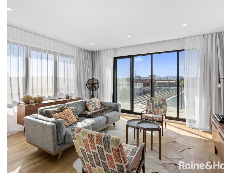 204/15 West Street, Hindmarsh SA 5007