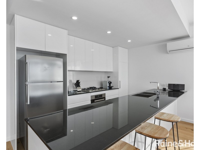 204/15 West Street, Hindmarsh SA 5007