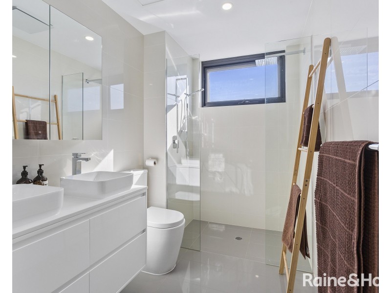 204/15 West Street, Hindmarsh SA 5007