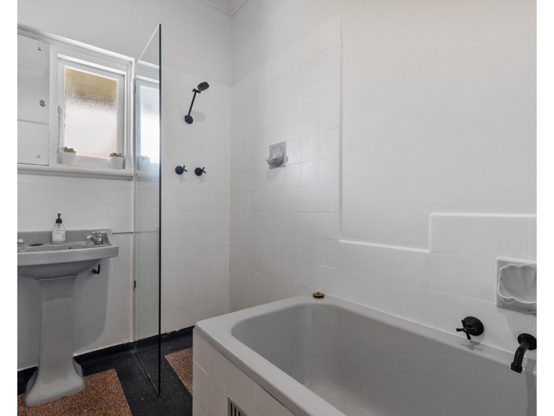 42 Streeters Rd, North Plympton SA 5037