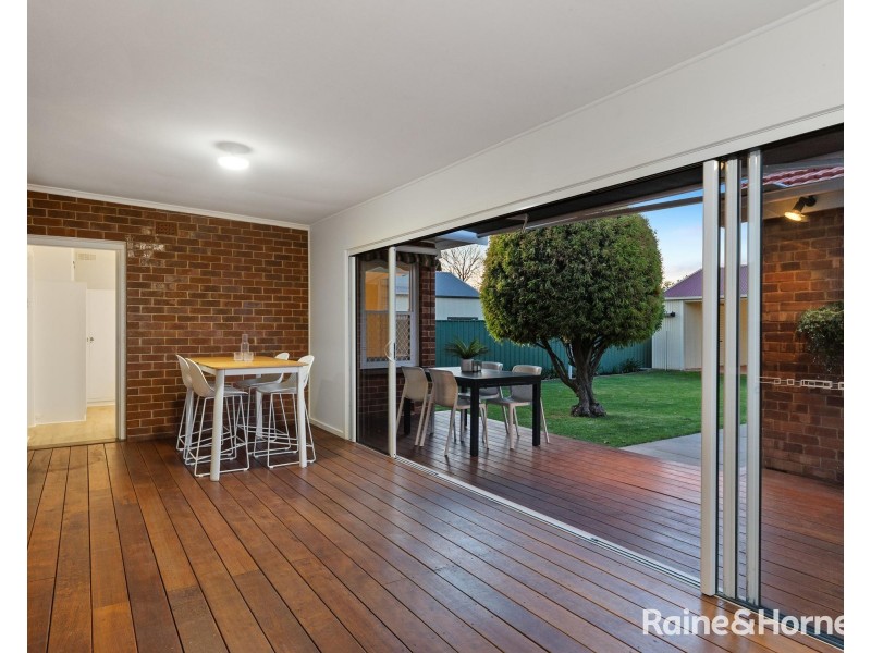 476 Cross Road, Glandore SA 5037