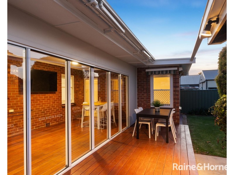 476 Cross Road, Glandore SA 5037