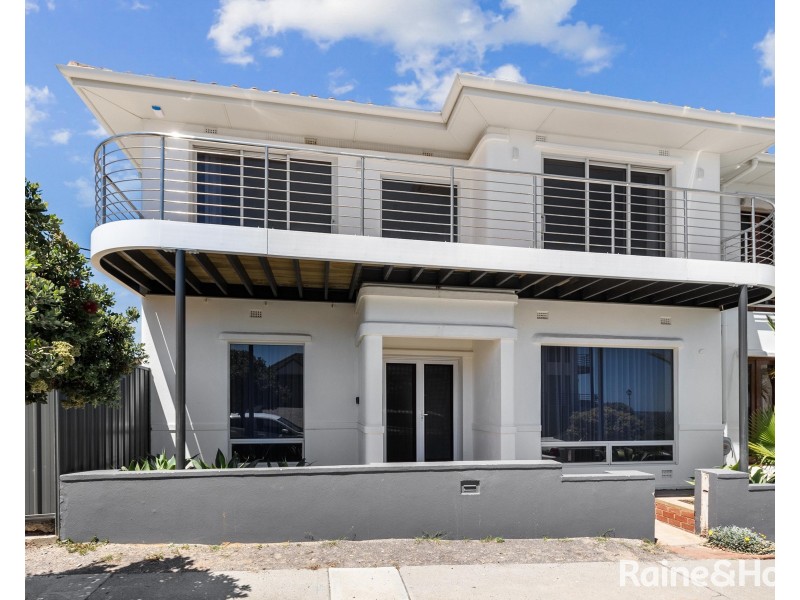 1/18 Esplanade, Somerton Park SA 5044