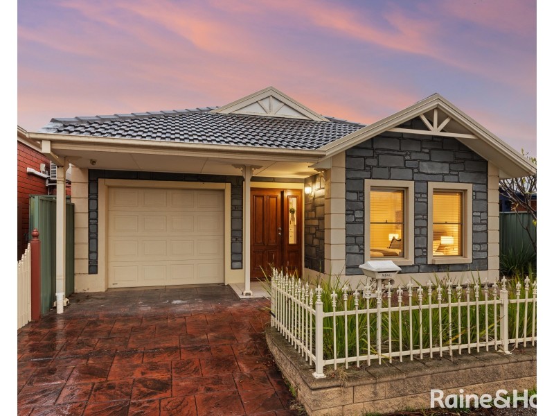 6 Dotterel Place, Mawson Lakes SA 5095