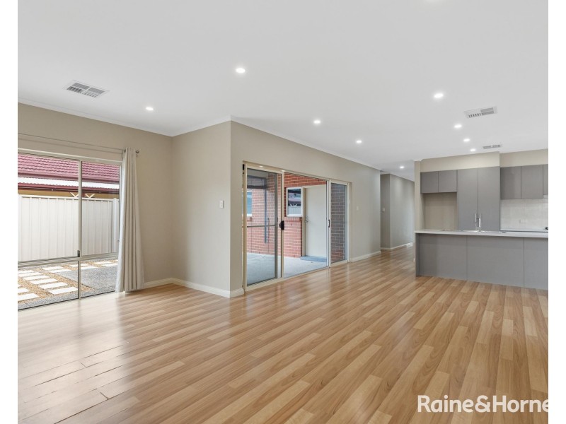 16 Allchurch Ave, North Plympton SA 5037