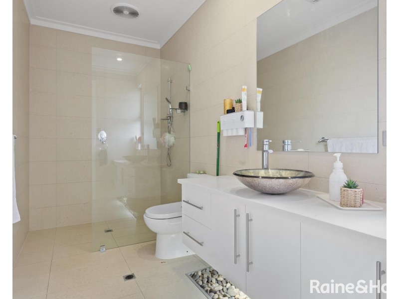 14A Birdwood Terrace, North Plympton SA 5037