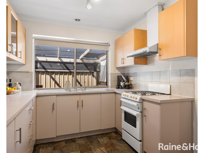 1 Littler Drive, Fairview Park SA 5126