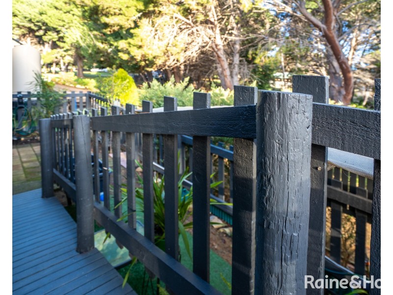 Cabin 30/4 Madsen St, Hindmarsh Island SA 5214
