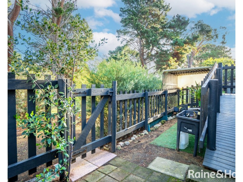 Cabin 30/4 Madsen St, Hindmarsh Island SA 5214