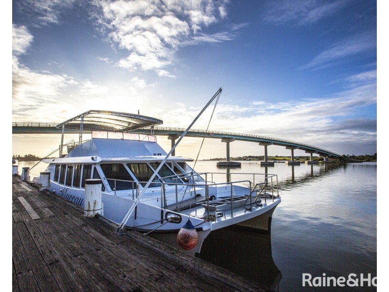 Cabin 31/4 Madsen Street, Hindmarsh Island SA 5214