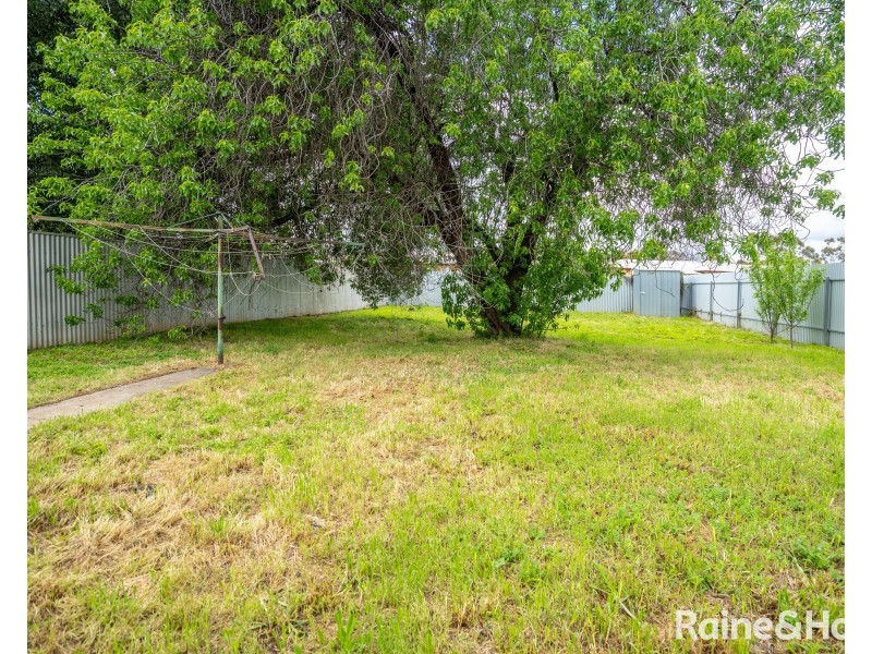 47 Mofflin Road, Elizabeth Grove SA 5112