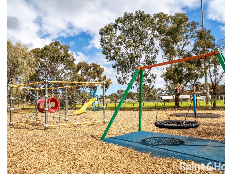 47 Mofflin Road, Elizabeth Grove SA 5112