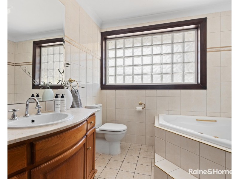 14 Stevens Avenue, Salisbury Heights SA 5109