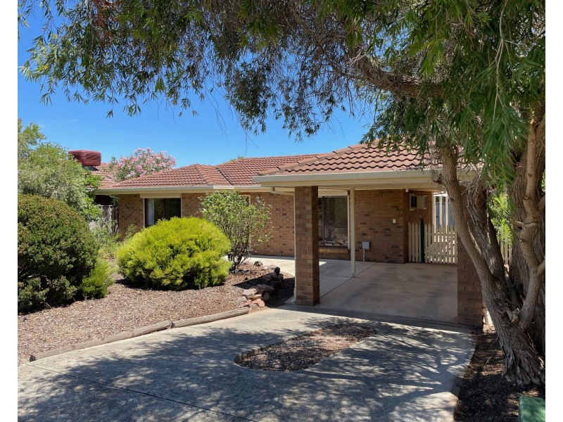 4 Pitcairn Circuit, Seaford Rise SA 5169