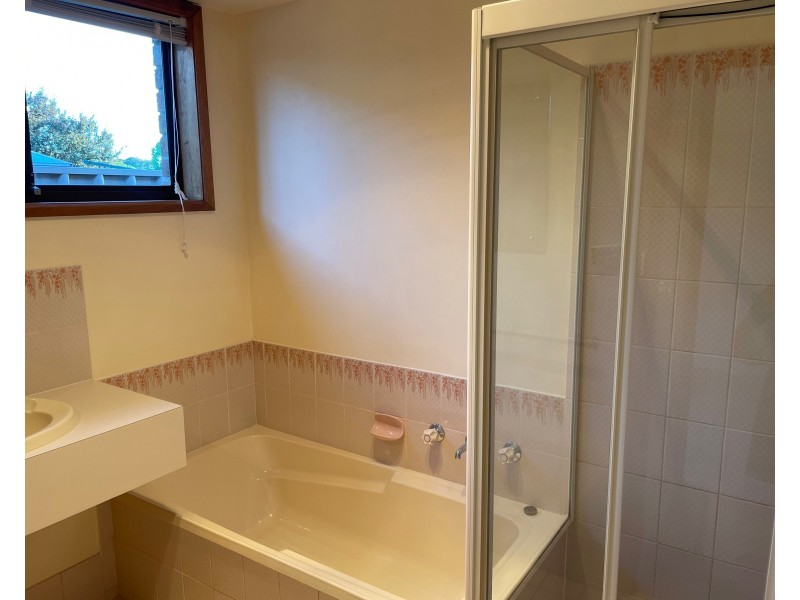 4 Pitcairn Circuit, Seaford Rise SA 5169
