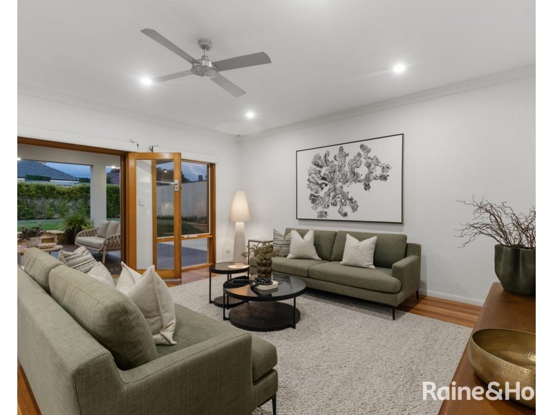 12 Amherst Ave, Trinity Gardens SA 5068