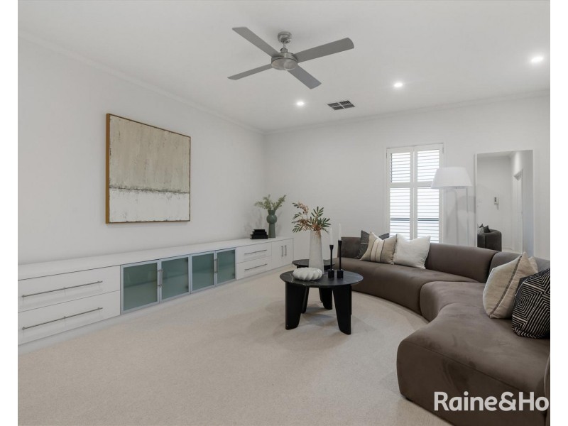 12 Amherst Ave, Trinity Gardens SA 5068