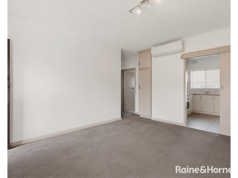 3/64 Forest Avenue, Black Forest SA 5035